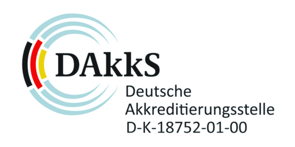 Sekundärstandards zur Kalibrierung von Spektralfotometern | Typ: 667.100-UV, Beschreibung: Kalibrierset nach Europäischer Pharmakopöe,  bestehend aus Filter UV1, UV12