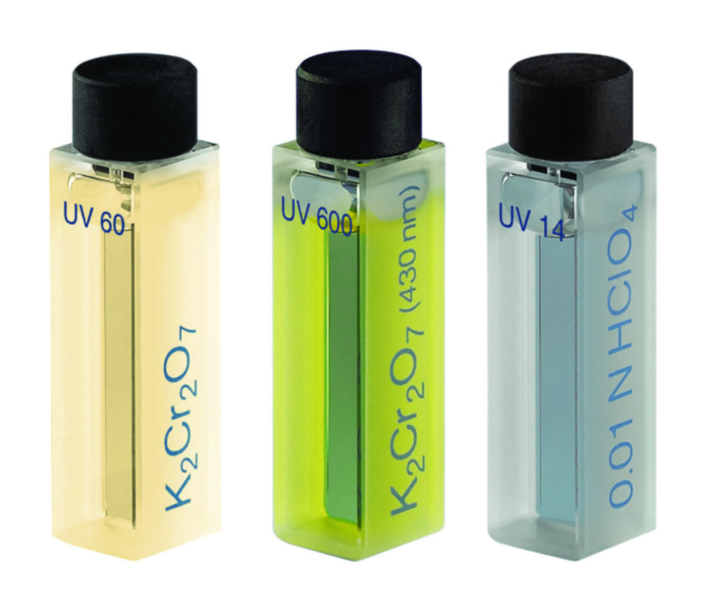 Sekundärstandards zur Kalibrierung von Spektralphotometern | Typ: 667-UV305, Beschreibung: Kalibrierset nach EP9  (UV60, UV600, UV14)